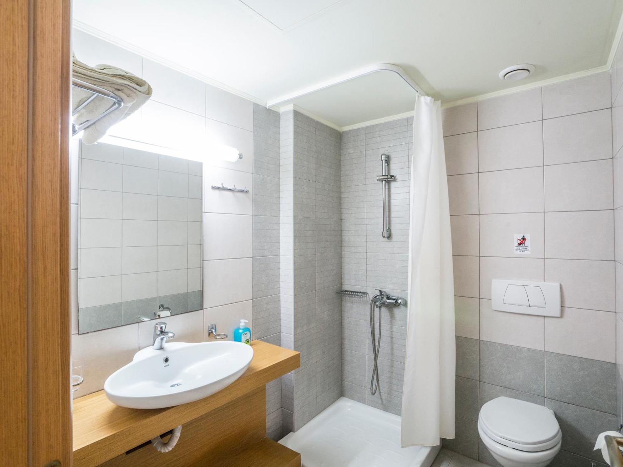 Athina Beach Hotel Kato Daratso Bilik gambar